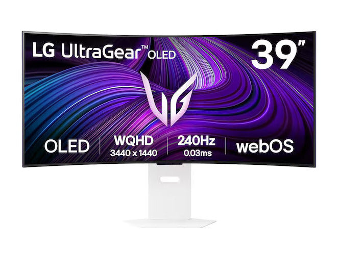 LG 39GX90SA-W monitor előlnézetben talpon. A képernyőn lg ultragear oled logó és kékes lila absztrakt ábra.