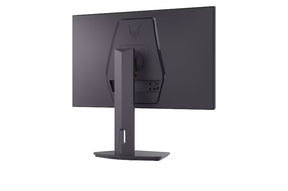 LG 27G610A-B Monitor hátulnézetben talpon, enyhén jobbra fordítva.
