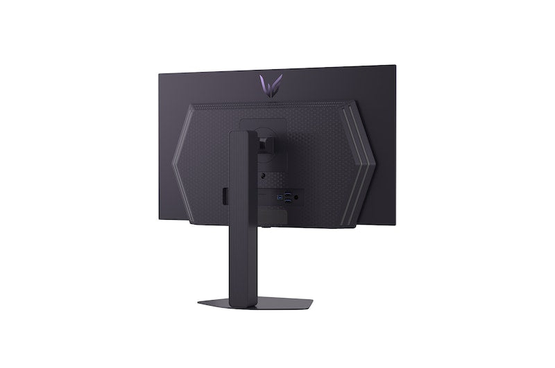 LG 27GX704A-B Monitor hátulnézetben talpon, enyhén jobbra fordítva.