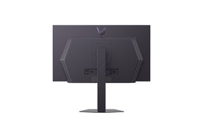 LG 27GX704A-B Monitor hátulnézetben, talpon.