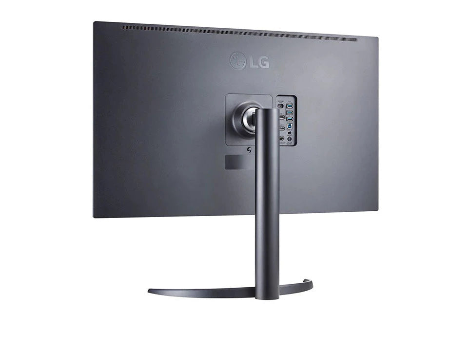 LG 32EP950-B 4K OLED Monitor hátulnézetben enyhén balra fordítva, talpon.