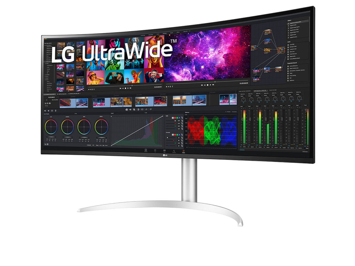 LG 40WP95C-W monitor előlnézetben talpon, enyhén balra fordítva. A kijelzőn videószerkesztő program pillanatkép és lg ultrawide logó.