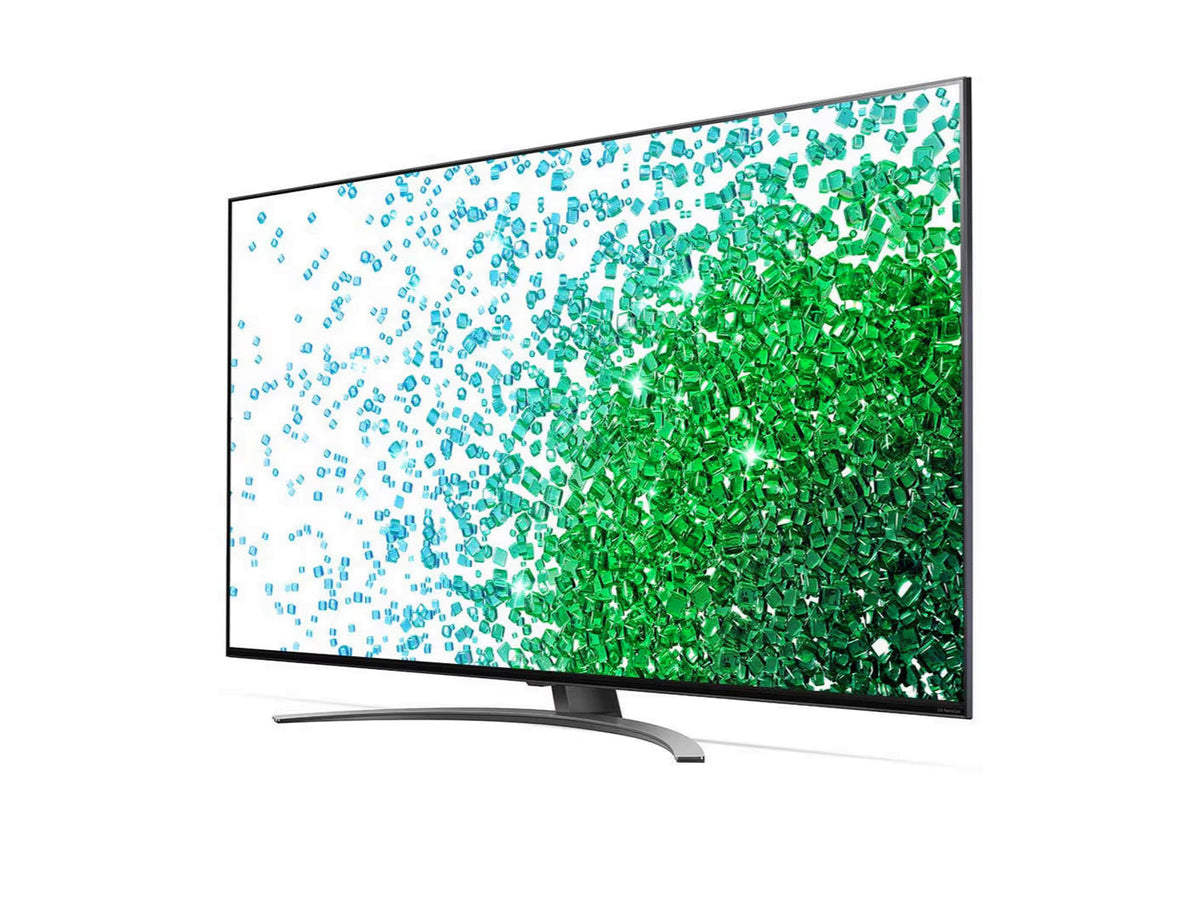 LG 50NANO813PA 4K Smart TV előlnézetben enyhén balra fordítva, talpon. A kijelzőn zöld és kék drágakövek szétszórva.