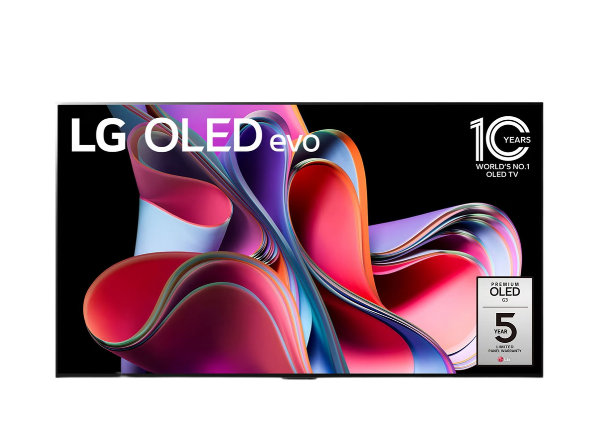 LG 55G3 OLED evo televízió előlnézetben, a kijelzőn lilás piros absztrakt ábra.