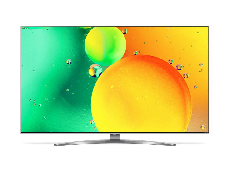 LG 55NANO783QA 4K NanoCell Smart TV előlnézetben, talpon. A kijelzőn zöld-sárga folyadék keveredik és lg nanocell logó.