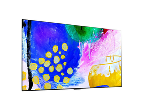 LG 65G2 OLED evo televízió előlnézetben enyhén jobbra fordítva, a kijelzőn színes festmény.