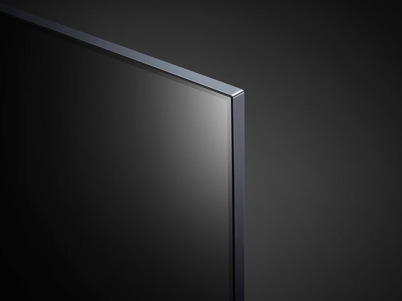 LG 65NANO963PA NanoCell 8K Smart TV jobb felső keretre közelítve.