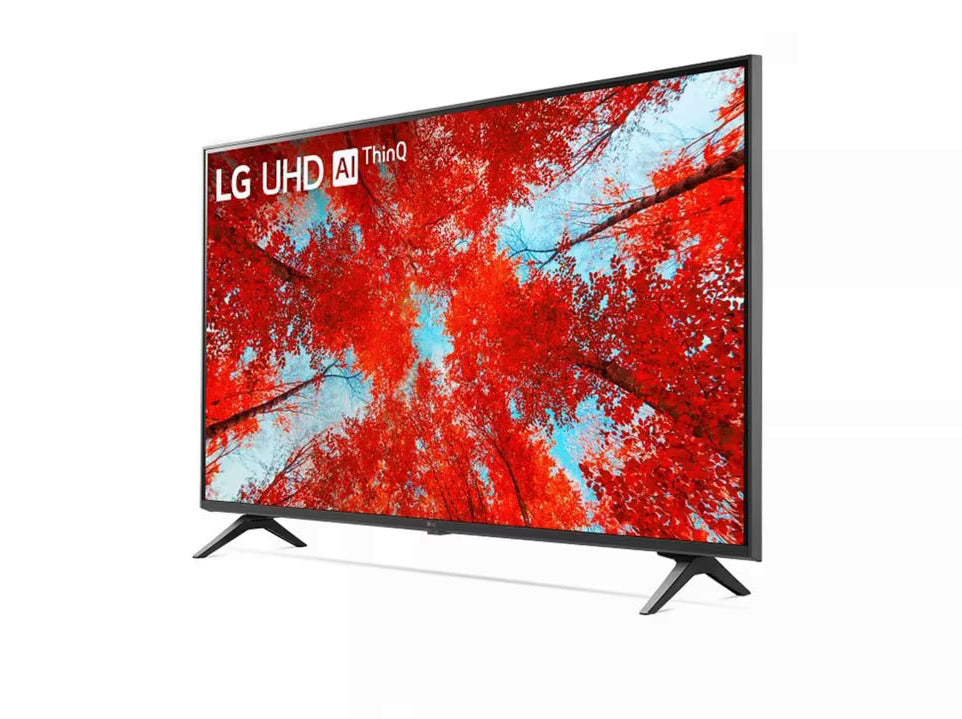 LG 75UQ9000 4K Smart TV előlnézetben enyhén balra fordítva, talpon. A kijelzőn piros őszi erdő és lg uhd thinq ai logó.