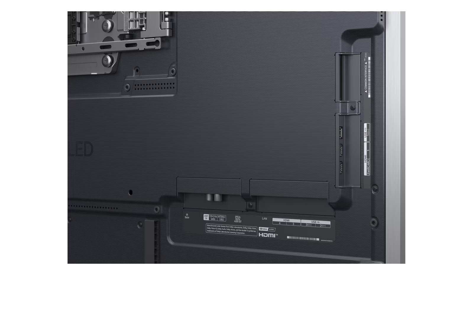 LG 77G5 OLED Televízió csatlakozó felülete és portjai.