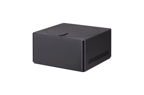 LG M4 OLED Zero Connect Box vezetéknélküli központi egysége elfordítva.