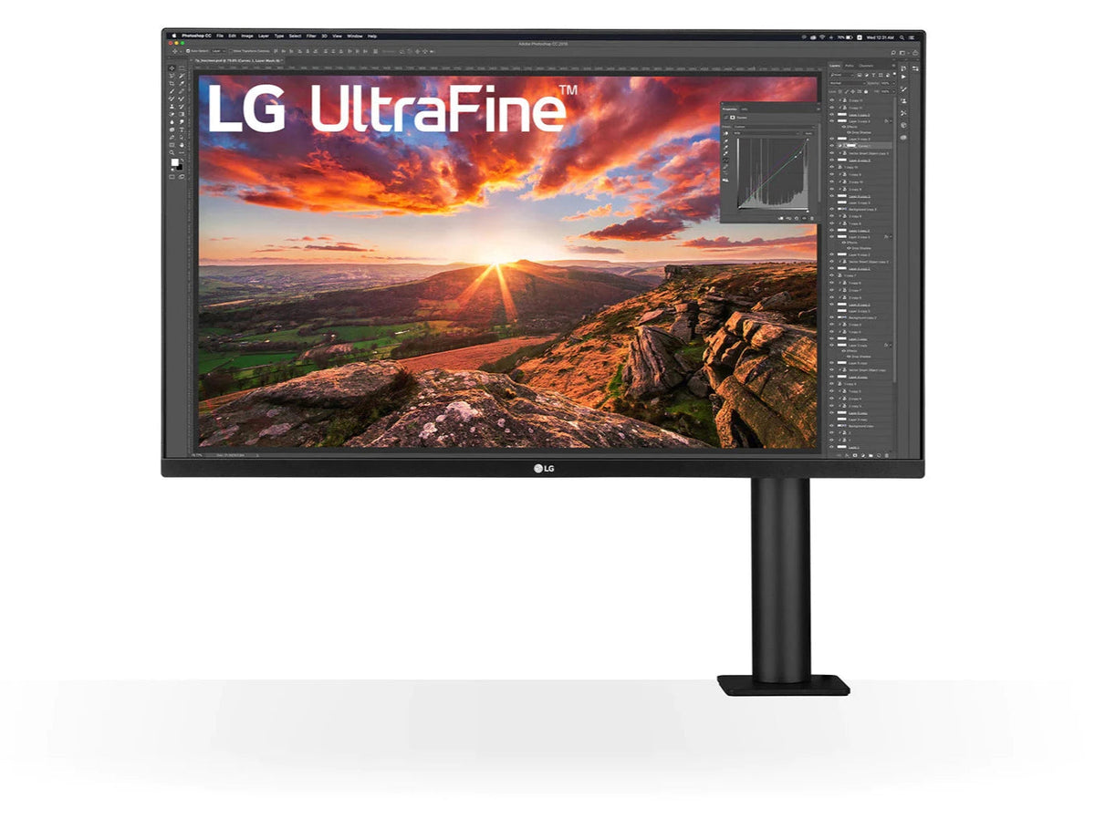 LG 27" UltraFine 4K UHD FreeSync HDR IPS Monitor előlnézet asztalra rögzítve, 27UN880-B